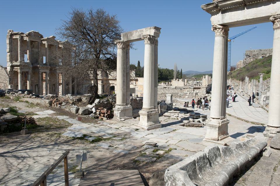 Ephesus and Local Crafts: Private Shopping Tour for Cruisers